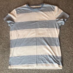 Men’s white & light blue horizontal striped American Eagle brand t-shirt. Size L